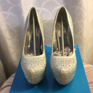 Star Studded!! Get it Girl!!! These shoes are a conversational piece.